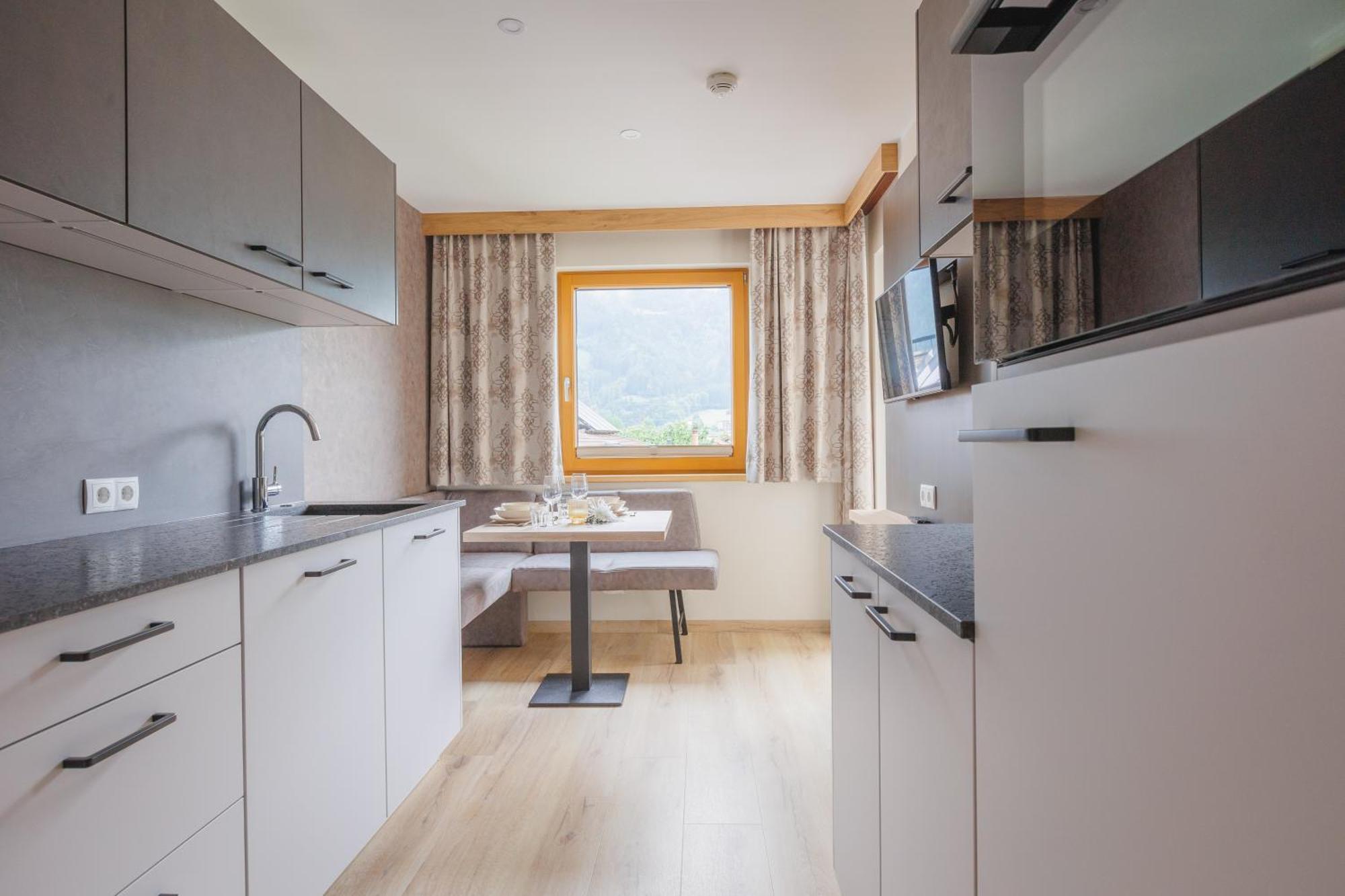 Hin&Weg Das Aparthotel 齐勒河谷的里德 外观 照片