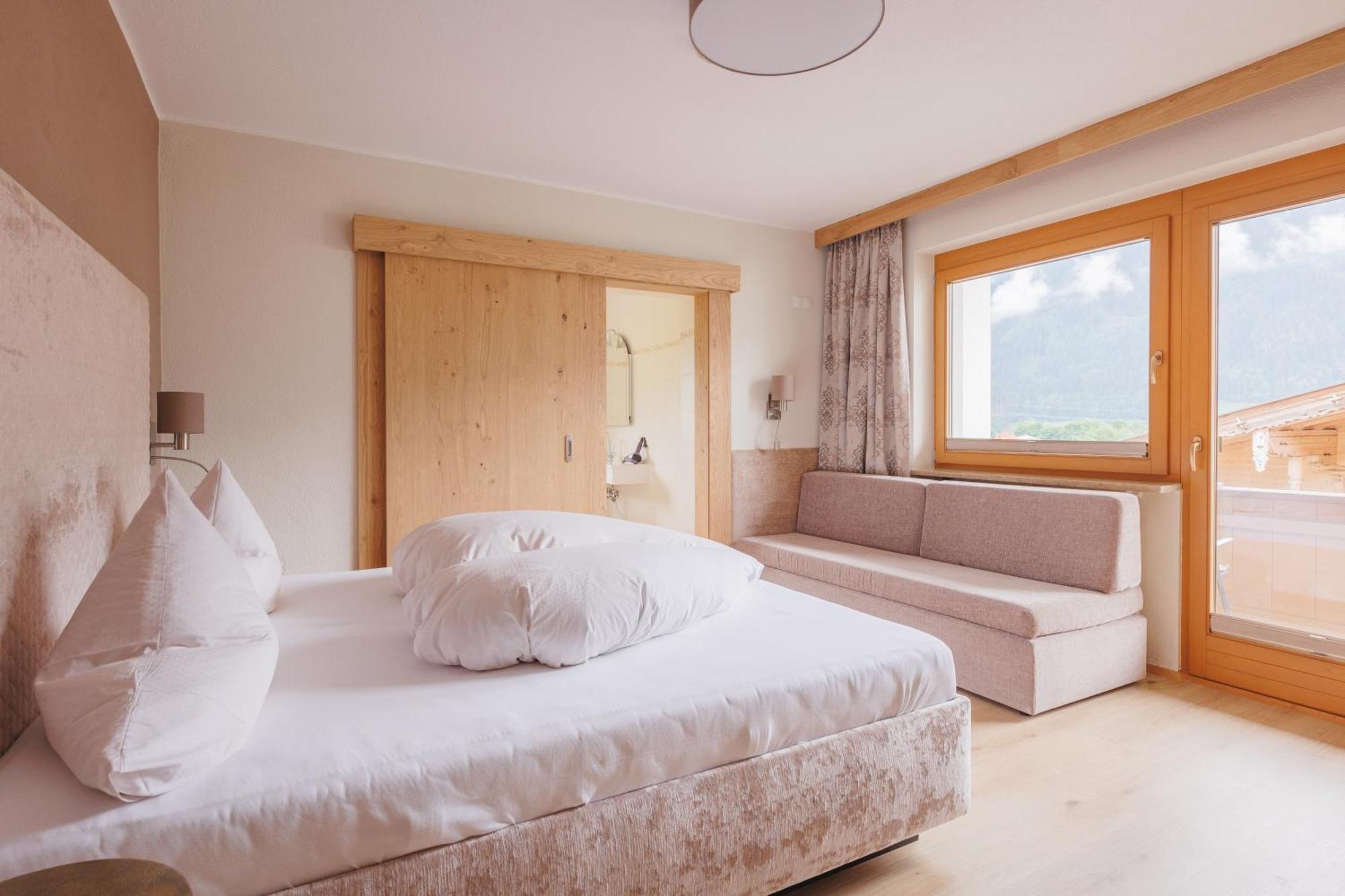 Hin&Weg Das Aparthotel 齐勒河谷的里德 外观 照片